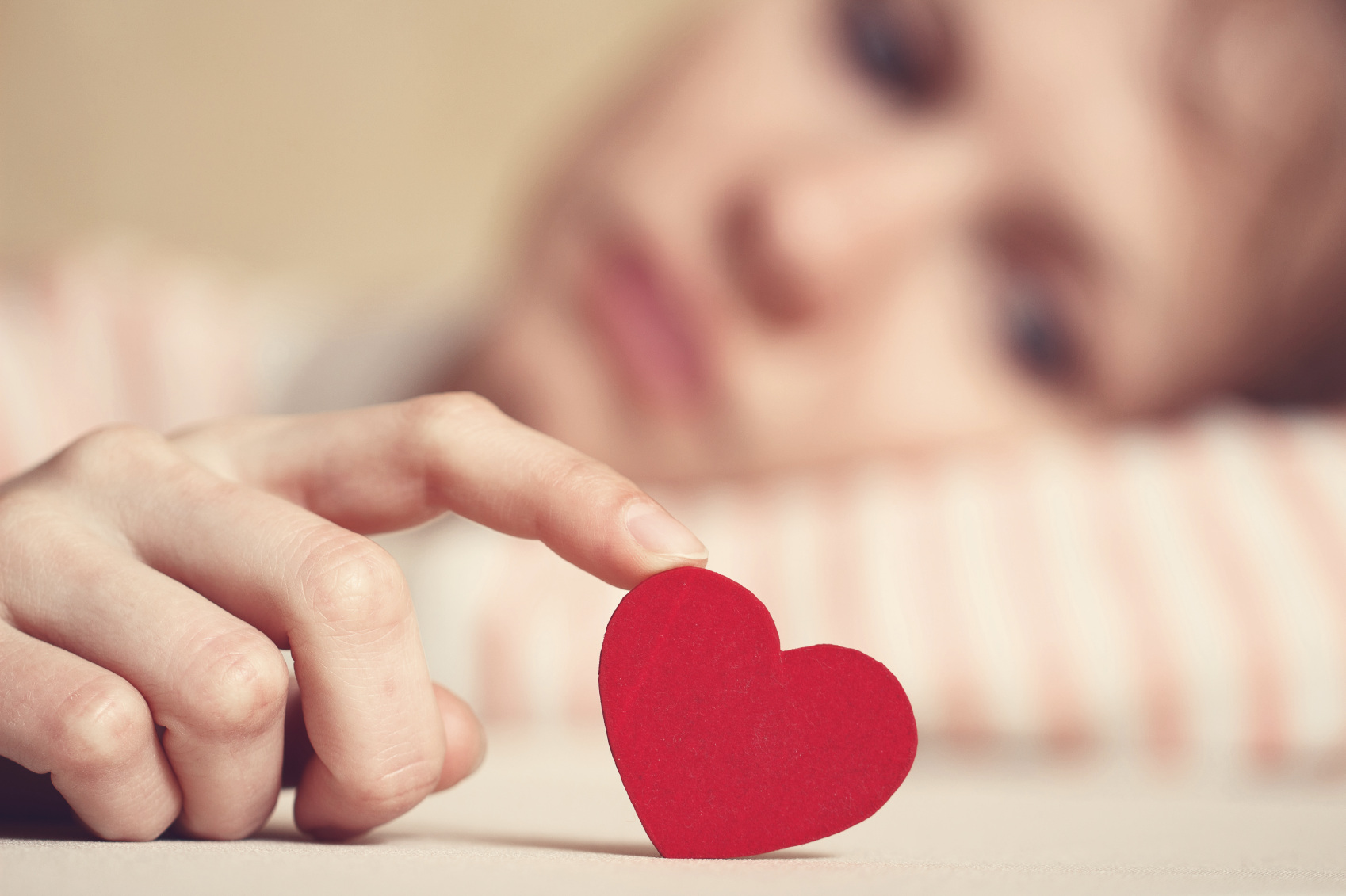 La rencontre sérieuse, c'est le graal de la recherche de l'amour ! Comment établir une relation sérieuse en tant que célibataire.